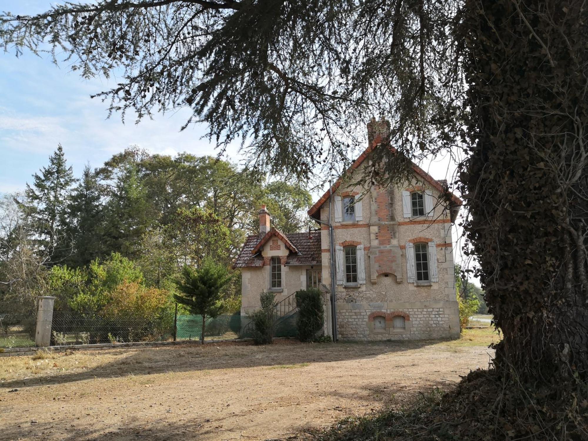 Maison La Demi-Lune Boulleret Exteriör bild